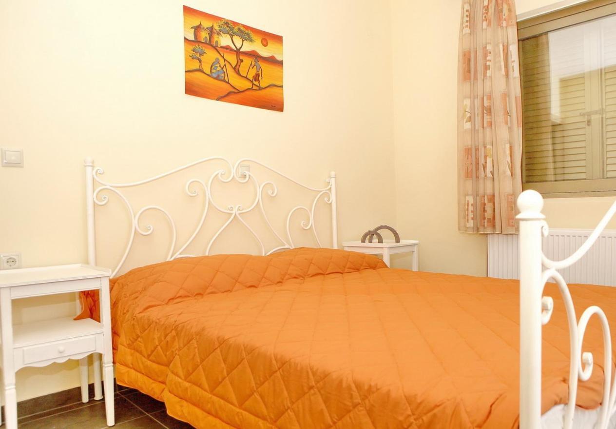 Provenzo And Meliti Villas Lourdata  Luaran gambar