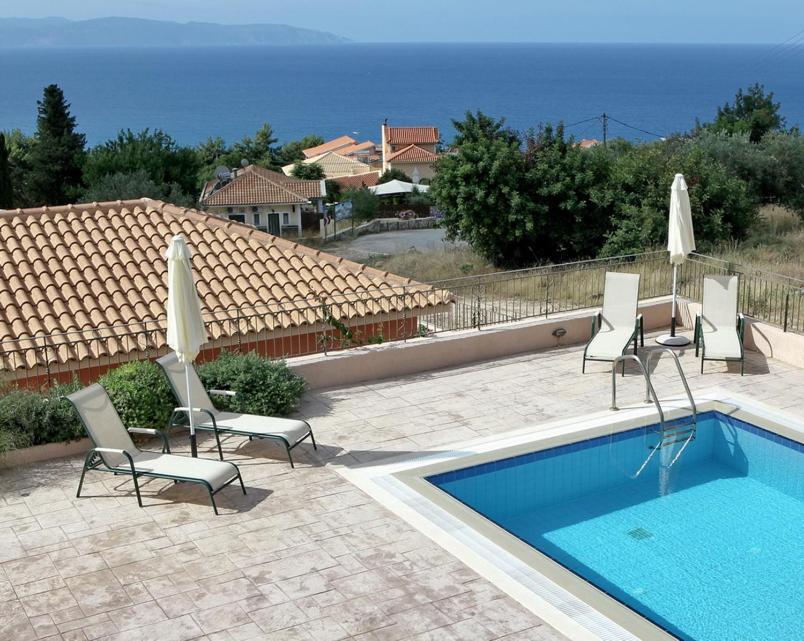 Provenzo And Meliti Villas Lourdata  Luaran gambar